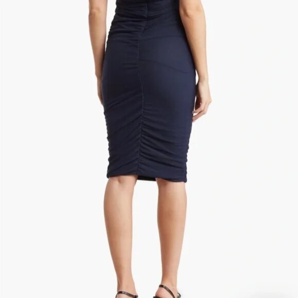 NWT LOVE X DESIGN One-Shoulder Mesh Body Con Dress Size Medium - Picture 2 of 16